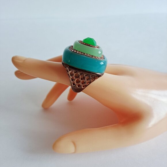 New Angelique de Paris Green Teal Resin Square Ring Size 7 - Picture 14 of 16
